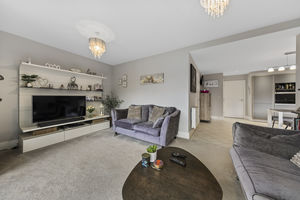 Magpie Way Newbold